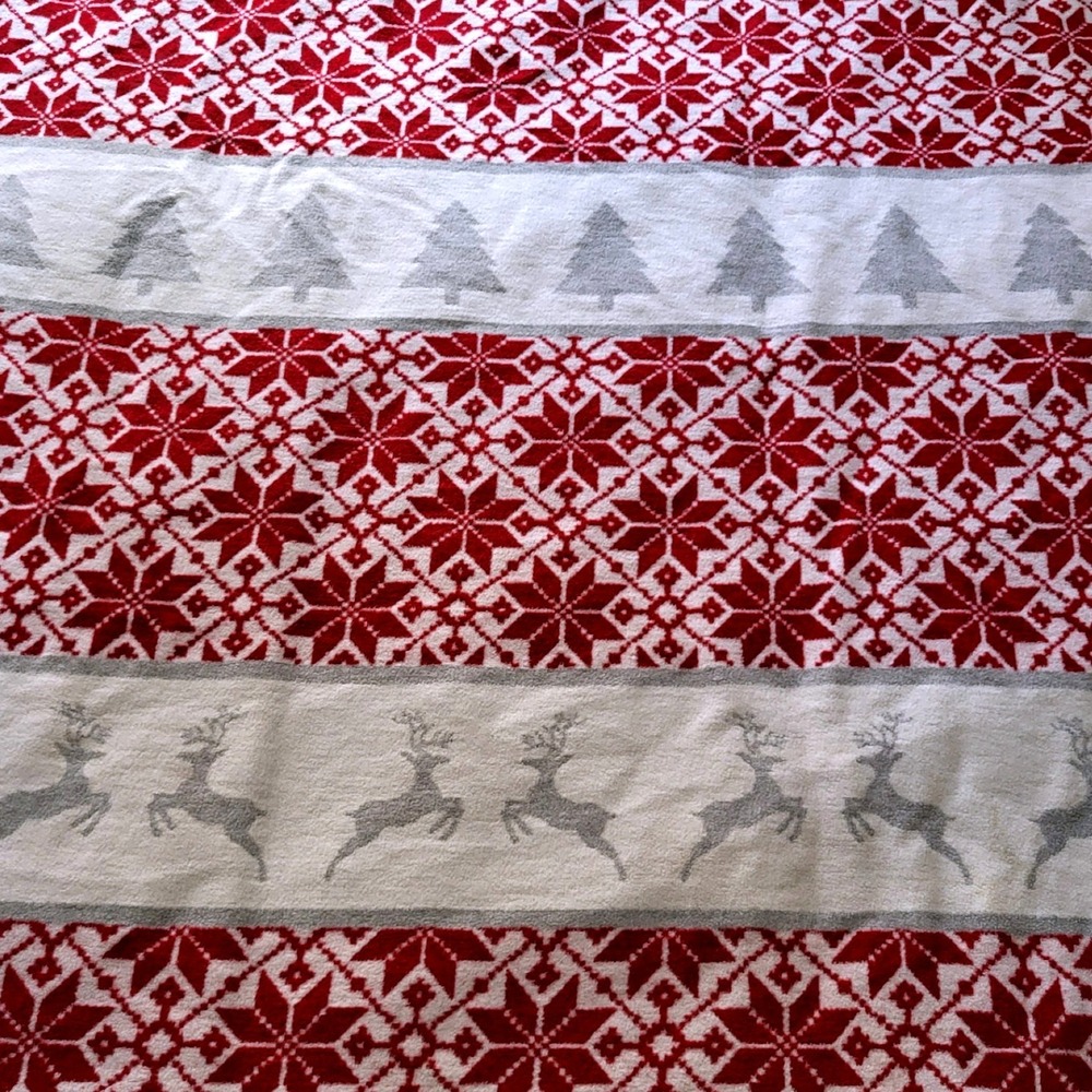 Docofil White Christmas Throw Blanket Red‎ Holiday Reindeer Tree Portugal 60x50